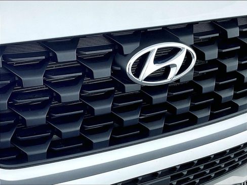 Used 2023 Hyundai Santa Fe SEL AWD/4WD image 32