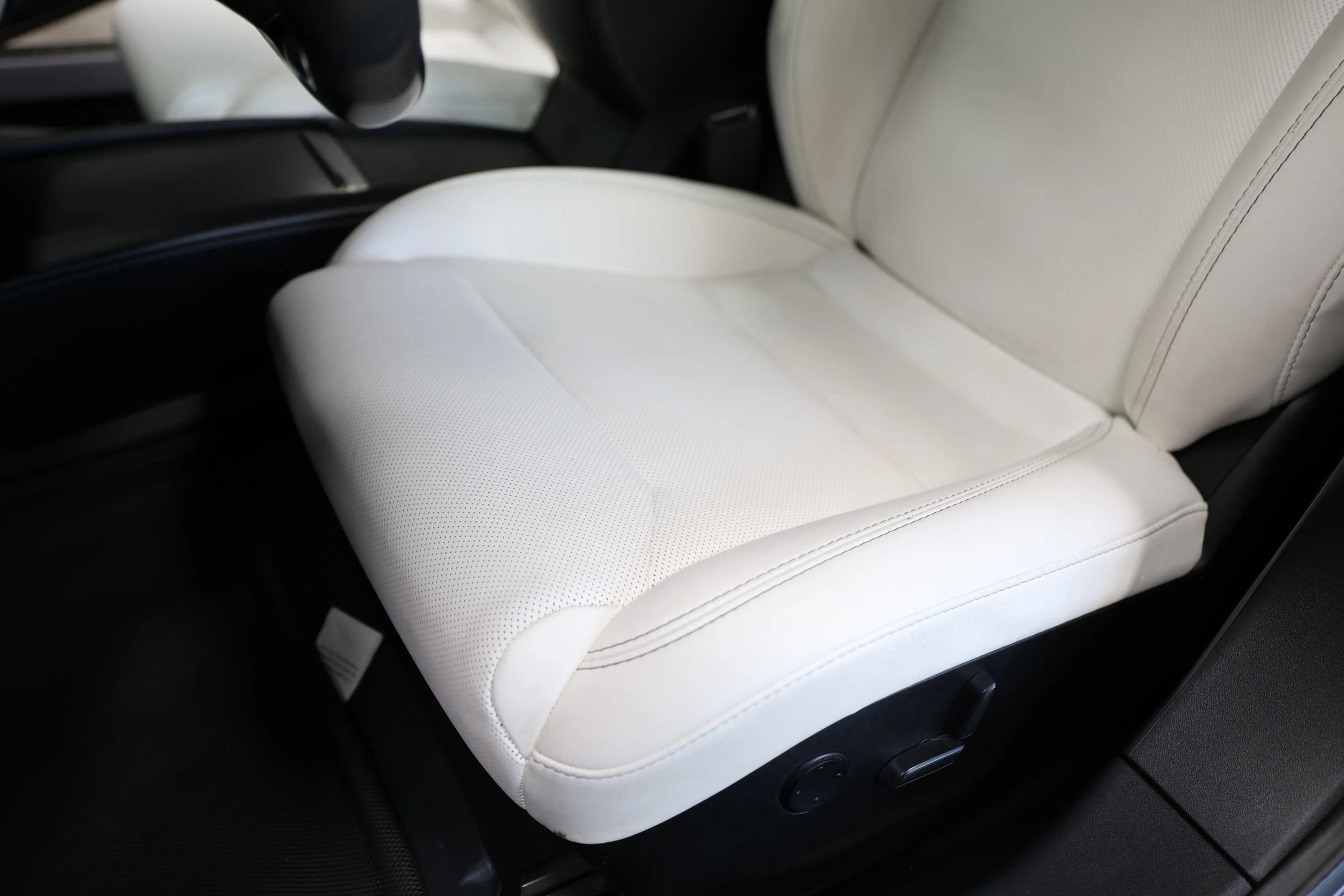 Used 2018 Tesla Model S P100D AWD/4WD image 29
