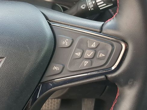 Used 2023 Chevrolet Equinox RS FWD image 24