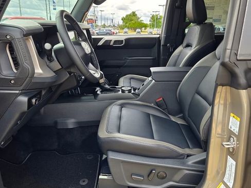 New 2026 Ford Bronco Outer Banks AWD/4WD image 11