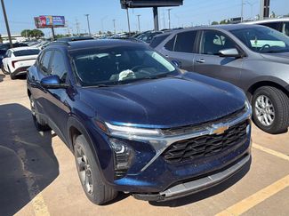 Used 2024 Chevrolet Trax LT w/ Driver Confidence Package FWD video 1