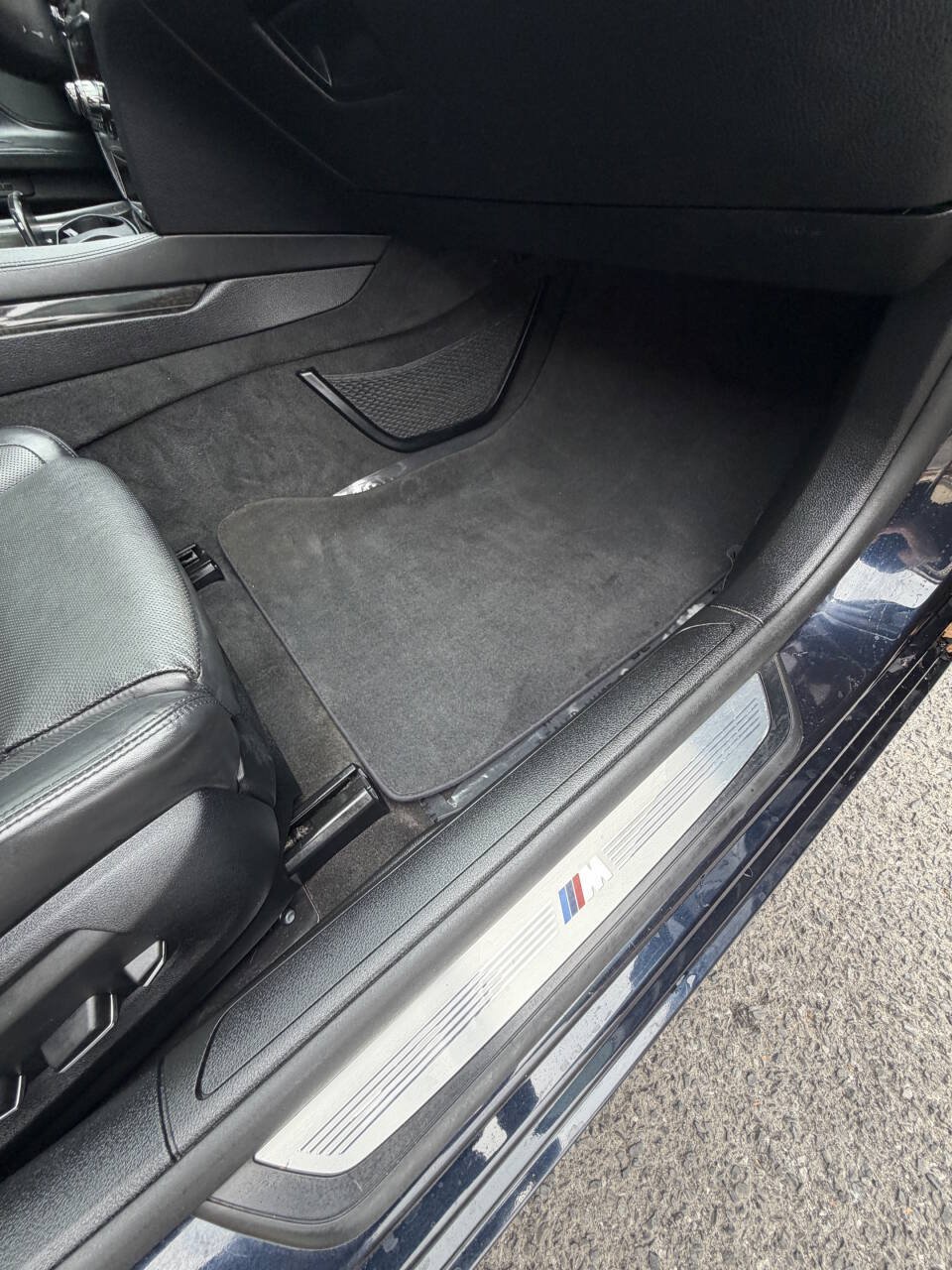 Used 2014 BMW 750Li RWD image 35