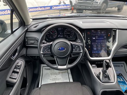 Used 2024 Subaru Outback Premium AWD/4WD image 19