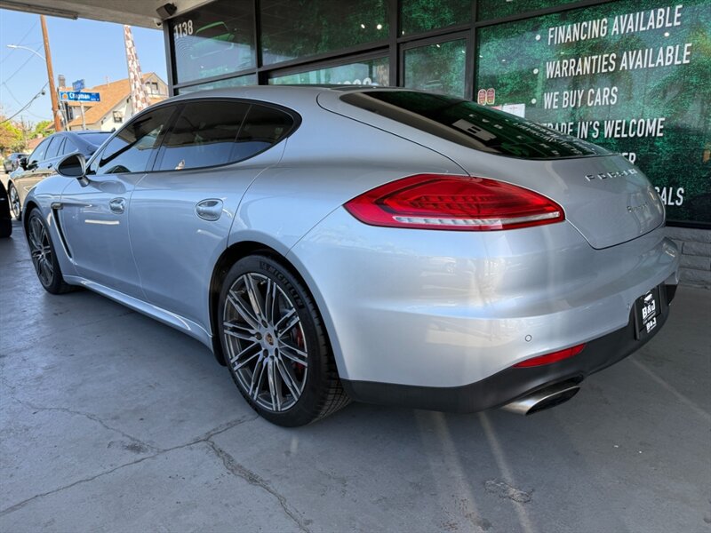 Used 2014 Porsche Panamera 4 AWD/4WD image 4