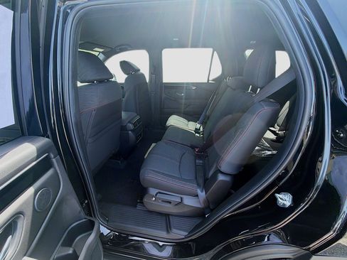 New 2026 Honda Pilot Sport image 21