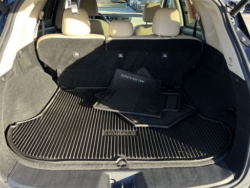 Used 2022 Nissan Murano SL w/ SL Moonroof Package image 27