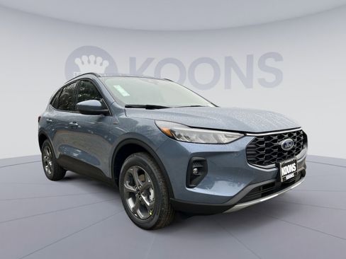 New 2026 Ford Escape ST-Line Select w/ Equipment Group 401A image 10