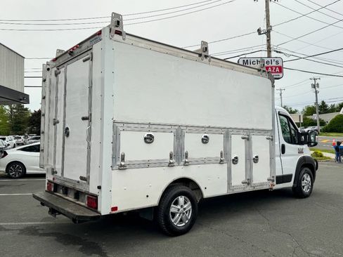 Used 2019 RAM ProMaster 3500 w/ Premium Appearance Group FWD image 3