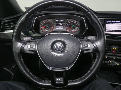 Used 2019 Volkswagen Jetta R-Line image 26