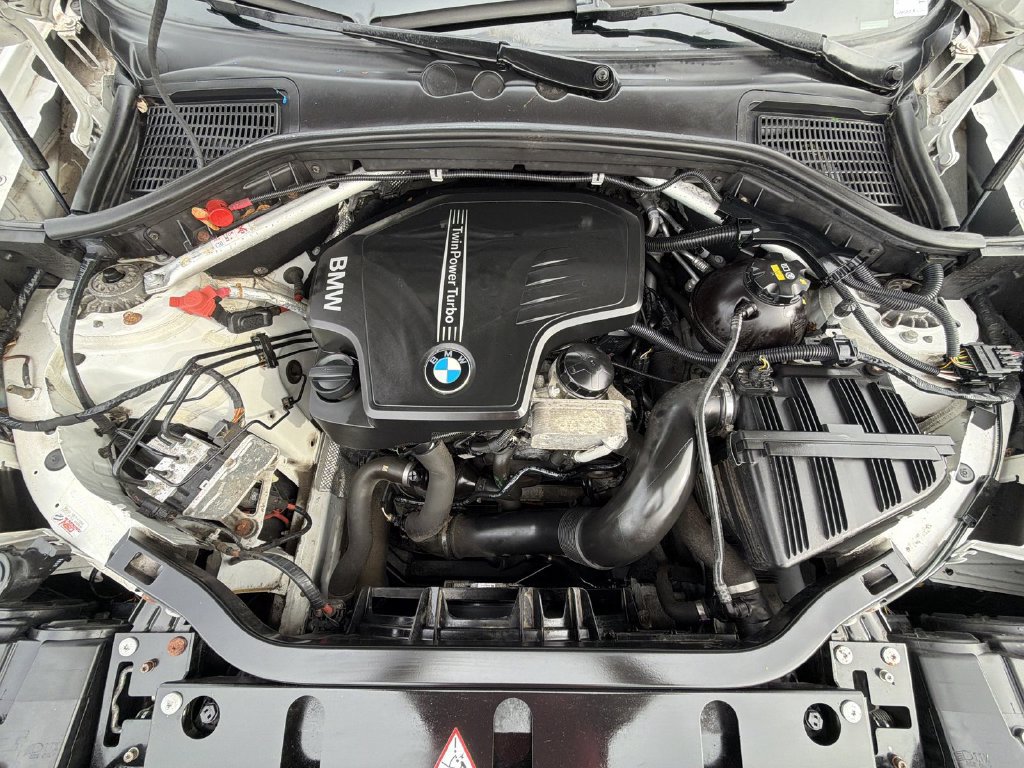 Used 2016 BMW X3 xDrive28i AWD/4WD image 17