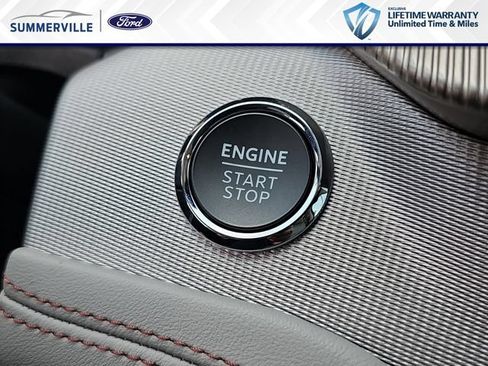 New 2026 Ford Explorer Active w/ Active Comfort Package RWD image 32