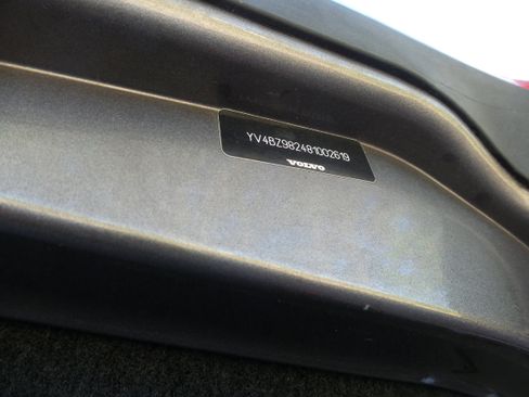 Used 2008 Volvo XC70 3.2 image 43