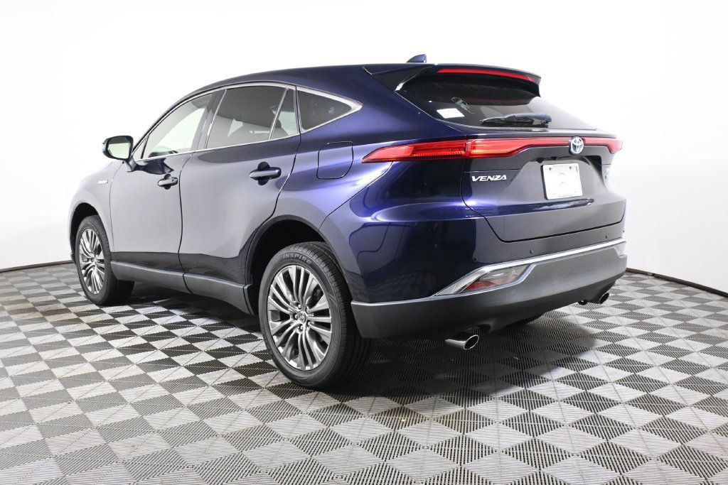 Used 2021 Toyota Venza Limited w/ Advanced Technology Package AWD/4WD image 5