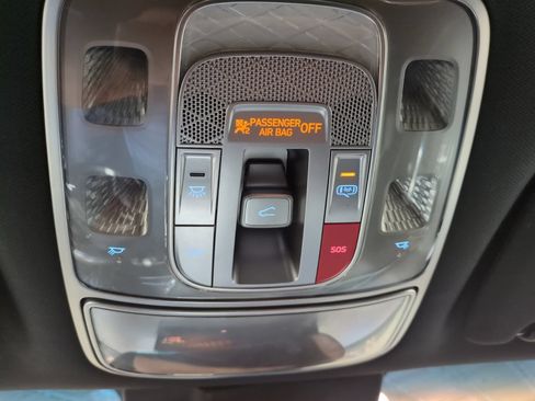 Certified 2025 Genesis GV70 3.5T Sport AWD/4WD image 27