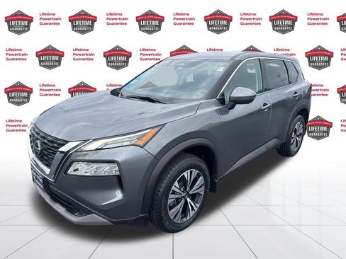 Certified 2021 Nissan Rogue SV image 1