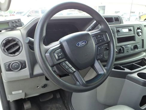 Used 2023 Ford E-350 and Econoline 350 Super Duty w/ Power Windows & Locks Group RWD image 4