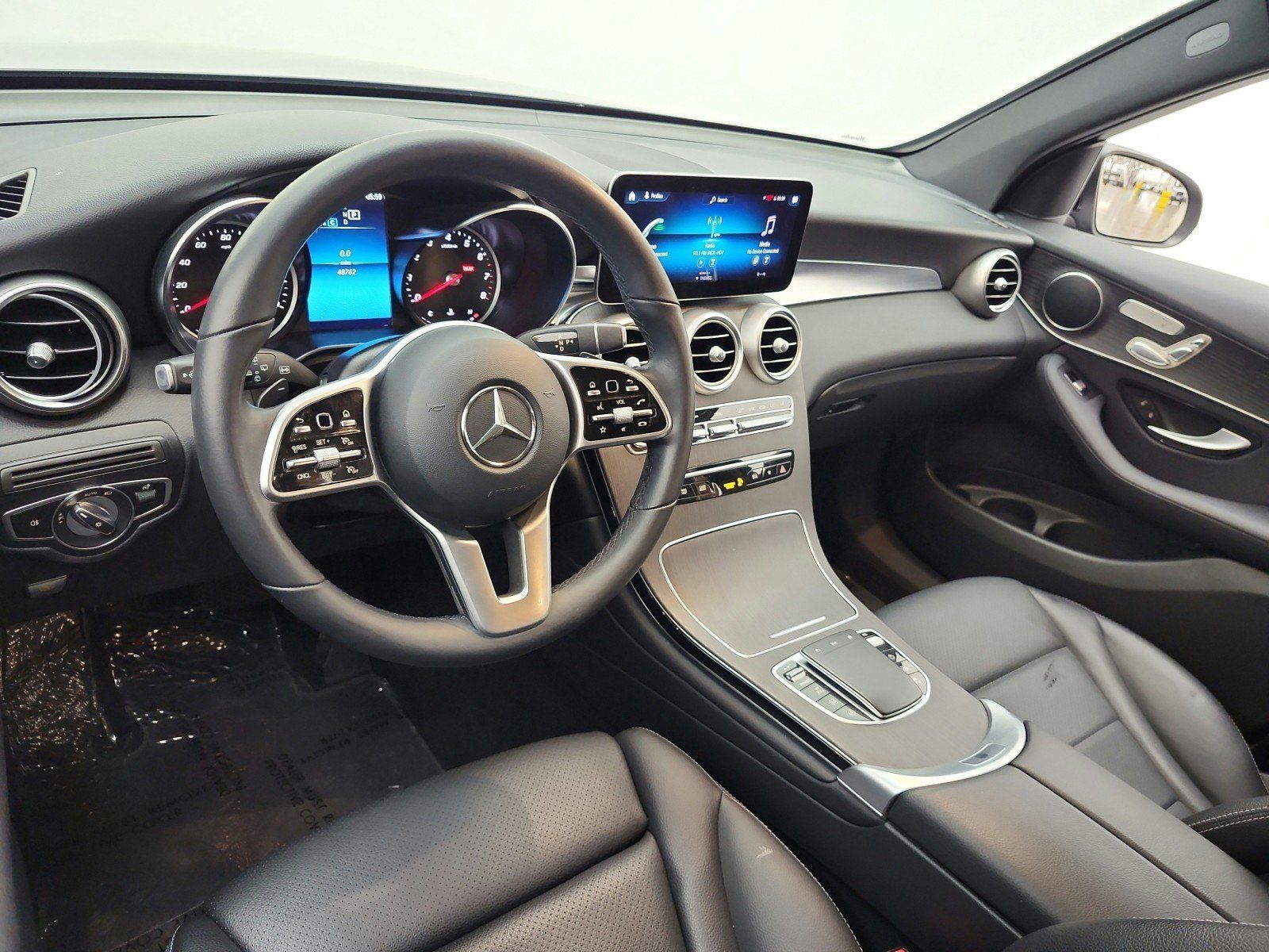 Used 2022 Mercedes-Benz GLC 300 image 14