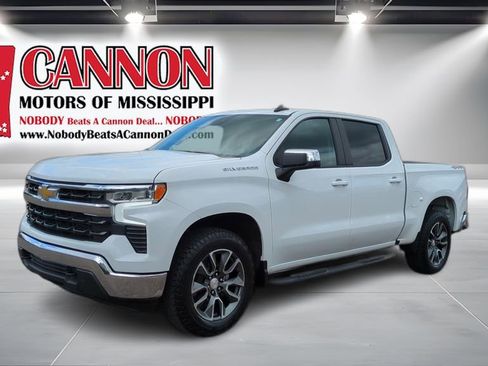 Used 2023 Chevrolet Silverado 1500 LT AWD/4WD image 1