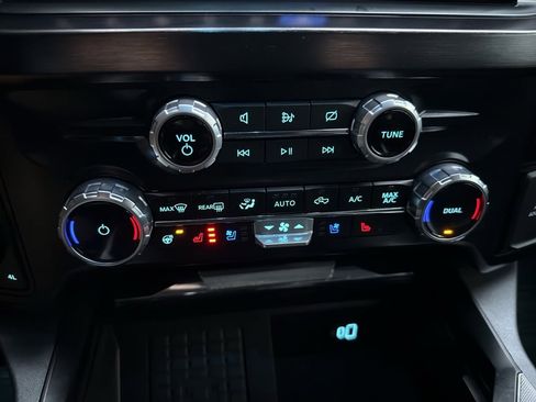 Used 2023 Ford F350 Lariat w/ Lariat Ultimate Package image 24