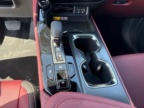 Used 2025 Lexus NX 250 FWD w/ Accessory Package (K3) image 21