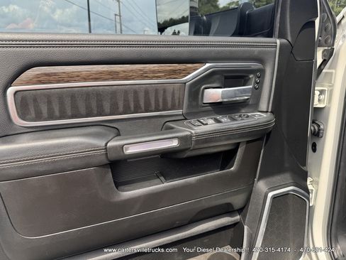 Used 2019 RAM 2500 Laramie AWD/4WD image 12