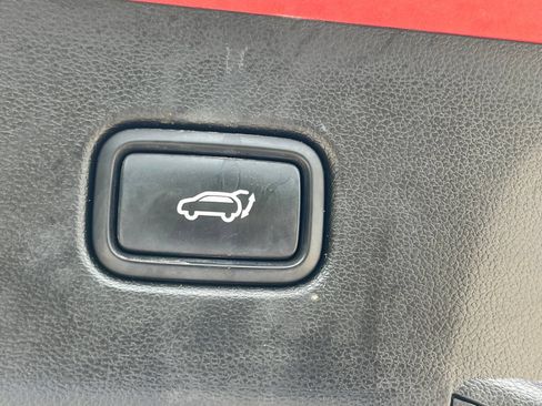 Used 2023 Hyundai Tucson Limited AWD/4WD image 16
