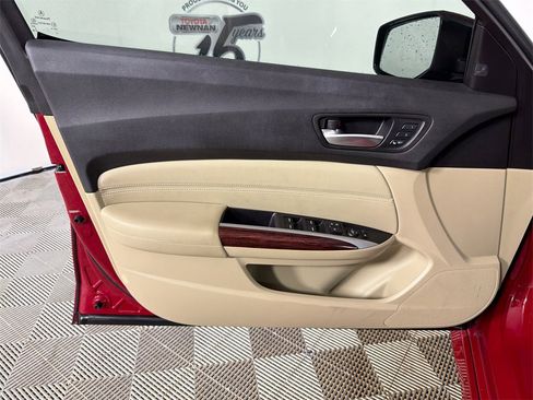 Used 2017 Acura TLX V6 w/ Technology Package image 12