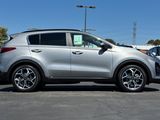 Certified 2022 Kia Sportage SX image 4