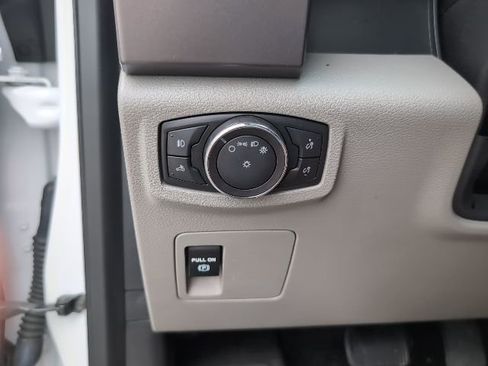 Used 2018 Ford F150 XLT w/ Trailer Tow Package image 20