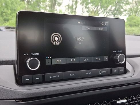 Used 2025 Honda Accord SE image 17