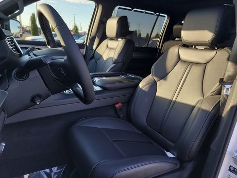New 2026 Jeep Grand Wagoneer Limited AWD/4WD image 23