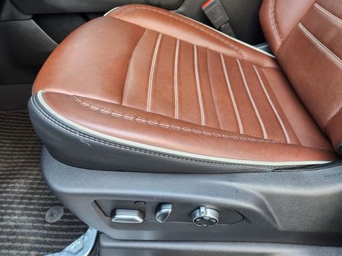 Used 2025 GMC Sierra 2500 Denali Ultimate image 21