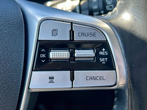 Used 2020 Kia Telluride LX FWD image 19