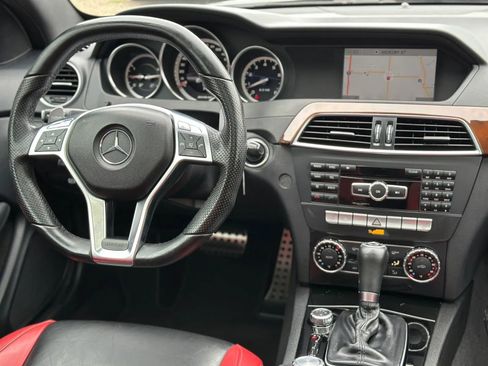 Used 2013 Mercedes-Benz C 63 AMG Coupe image 23