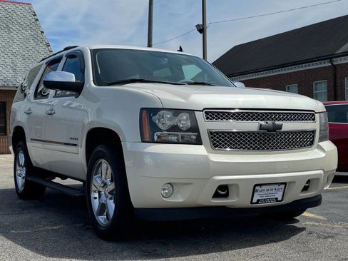 Used 2011 Chevrolet Tahoe LTZ image 4