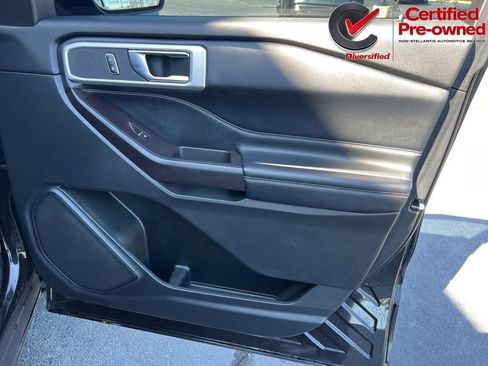 Used 2020 Ford Explorer XLT w/ Equipment Group 202A RWD image 32