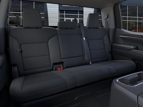 New 2026 GMC Sierra 1500 Elevation w/ LPO, Elevation Black Package AWD/4WD image 17