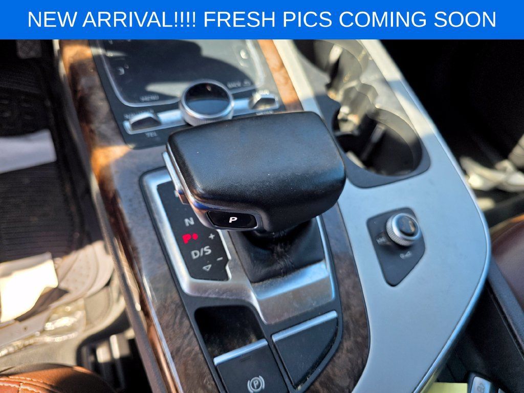 Used 2018 Audi Q7 2.0T Premium AWD/4WD image 12