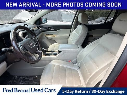 Used 2019 GMC Acadia Denali w/ Technology Package AWD/4WD image 11