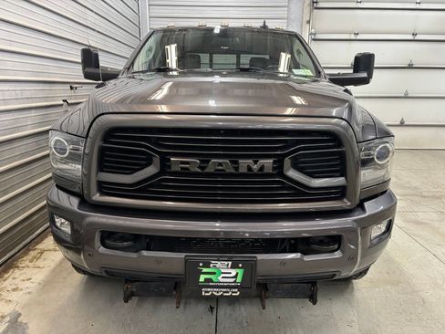 Used 2018 RAM 3500 Laramie w/ Sport Appearance Group AWD/4WD image 2
