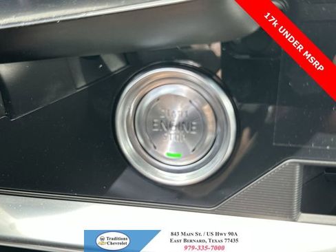 New 2025 Chevrolet Corvette E-Ray image 17