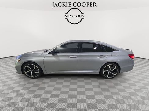 Used 2022 Honda Accord Sport image 8