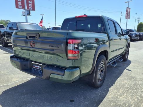 Used 2025 Nissan Frontier Pro-X RWD image 4