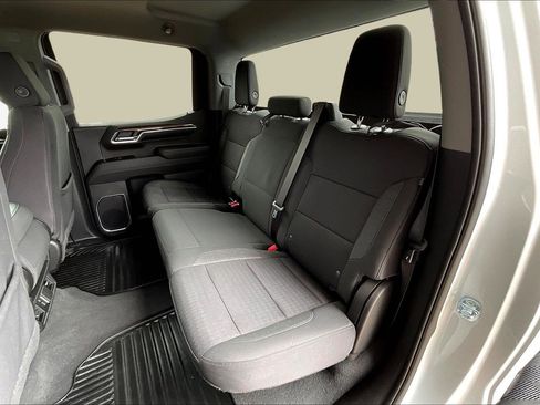 Used 2023 Chevrolet Silverado 1500 LT image 22