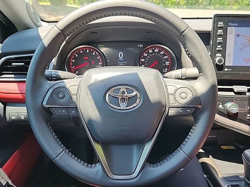 Used 2022 Toyota Camry XSE w/ Navigation Package FWD image 8