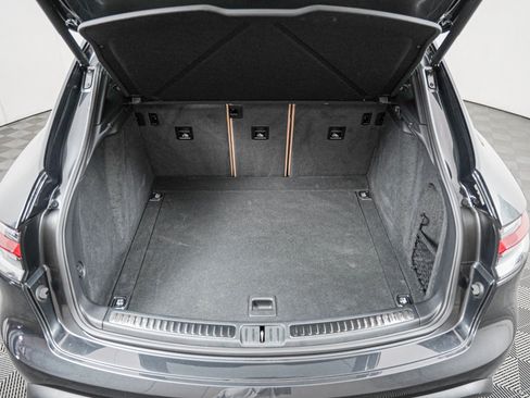Certified 2026 Porsche Macan AWD/4WD image 27