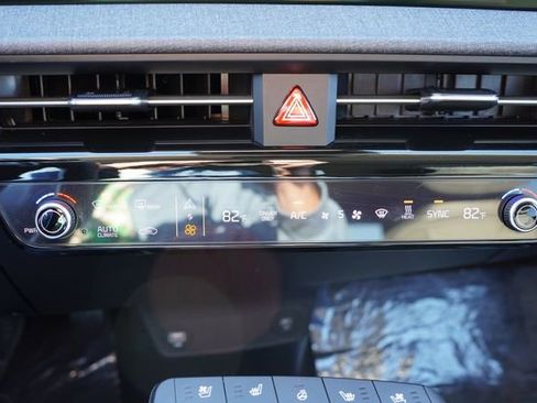 Used 2022 Kia EV6 Wind w/ Wind Technology Package image 28