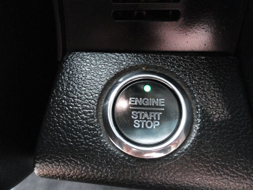 Used 2019 Ford F150 Lariat AWD/4WD image 23