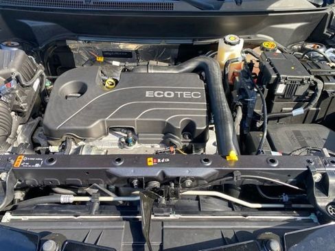 Used 2022 Chevrolet Equinox Premier image 10