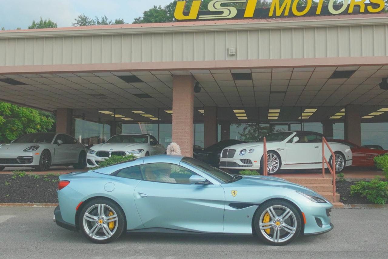 Used 2019 Ferrari Portofino RWD image 31